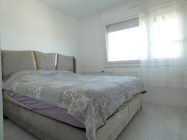 Appartement 4 pièces - 90 m² Exclusivité efficity