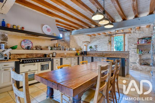 Maison à vendre 15 pièces 365 m² Essarts-en-Bocage