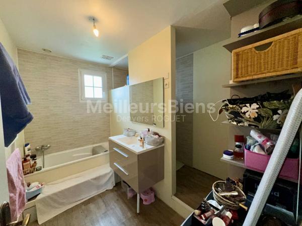 Pavillon 6 chambres sur terrain de 430m2