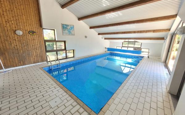 Maison à vendre    6 pièces •  L'Herbergement