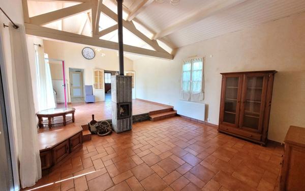 Maison à vendre    6 pièces •  L'Herbergement