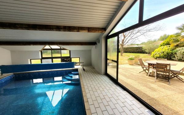 Maison à vendre    6 pièces •  L'Herbergement