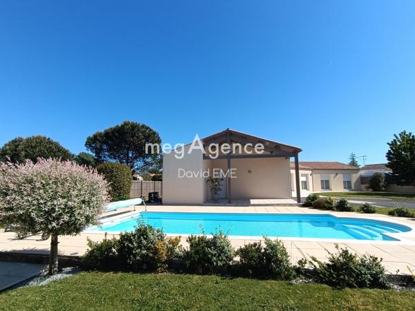 Maison à Aizenay, 85190 - 7 pièces 163m²