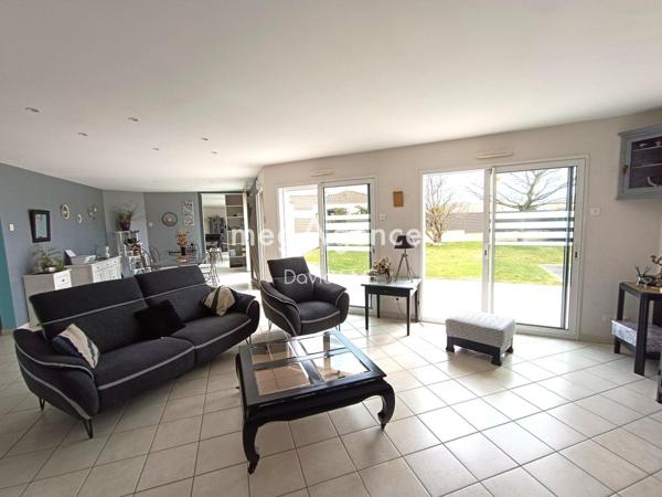 Maison à Aizenay, 85190 - 7 pièces 163m²