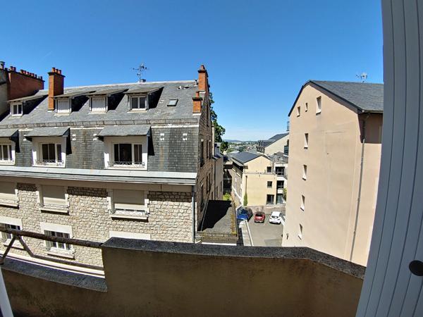 GRAND T4 PROCHE CATHEDRALE - CAVE - GRENIER Rodez