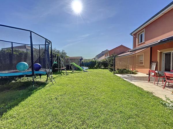 Maison Ennery - 148 m² - 4 chambres - Jardin - Garage - Abris de jardin