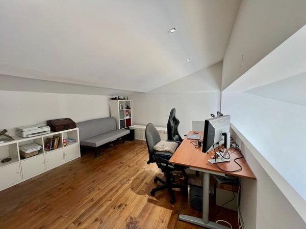 Villa T4 avec mezzanine, piscine, garage idéalement placée à la Grande motte