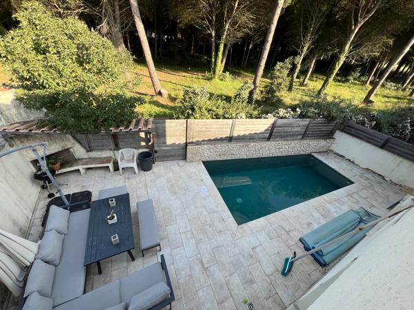 Villa T4 avec mezzanine, piscine, garage idéalement placée à la Grande motte
