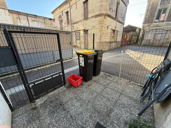 86140 SAINT GENEST D AMBIERE A LOUER - Appartement T2 Saint-Genest-D'Ambière