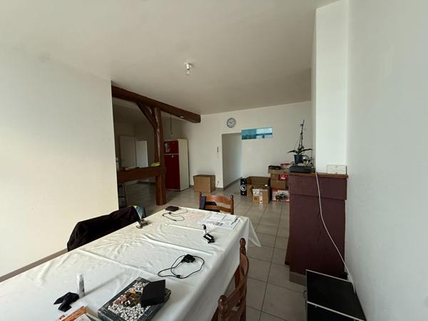 86140 SAINT GENEST D AMBIERE A LOUER - Appartement T2 Saint-Genest-D'Ambière