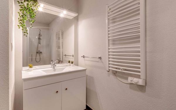 INVESTISSEMENT LOCATIF – CARQUEFOU – Résidence Étudiante Les Arlézines – 5,76 % de rentabilité