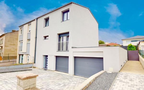 Maison à vendre    5 pièces •  Clouange