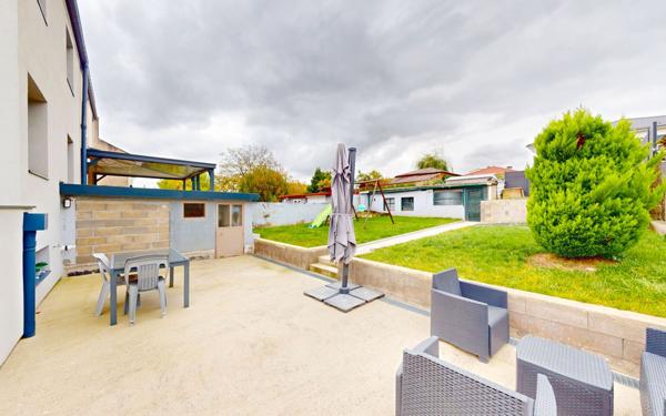 Maison à vendre    5 pièces •  Clouange