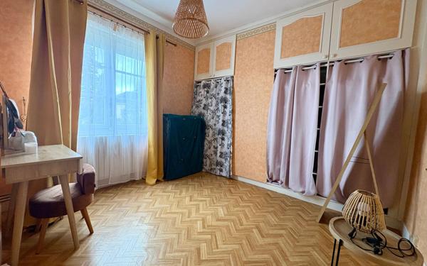 Maison à vendre    4 pièces • 68,84 m2 Le Mans