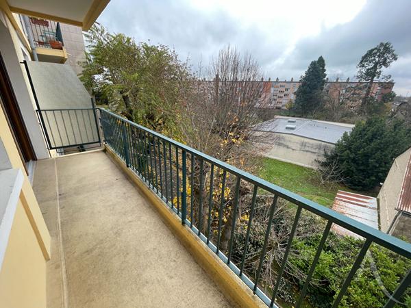 Appartement T3 avec balcon