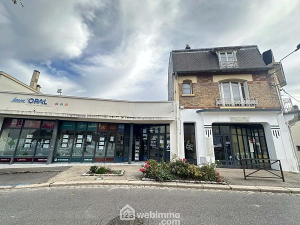 Immeuble 256 m² à Laon 02000