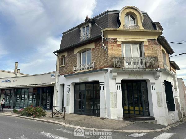 Immeuble 256 m² à Laon 02000