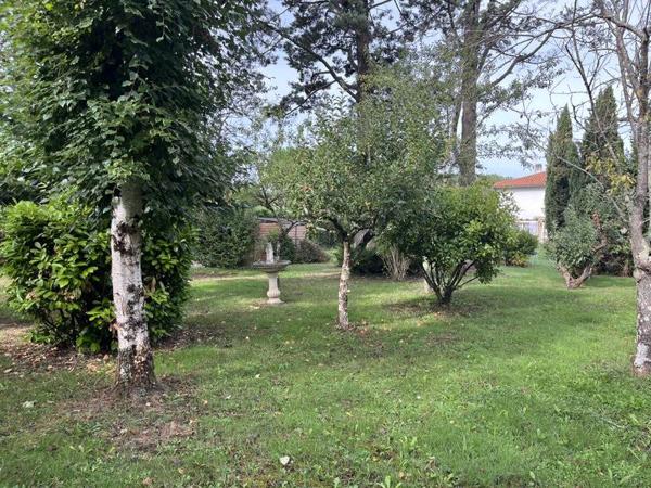 Maison à vendre |  Chalais |  5 pièces | 125 m²