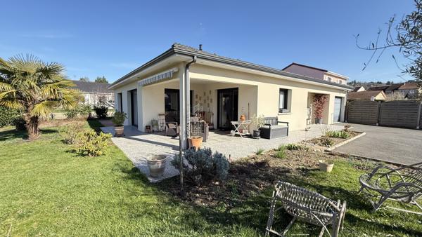 Cusset (03300) Viager occupé Monsieur 91 ans et Dame 71 ans - Maison de plain-pied récente avec jardin et garage