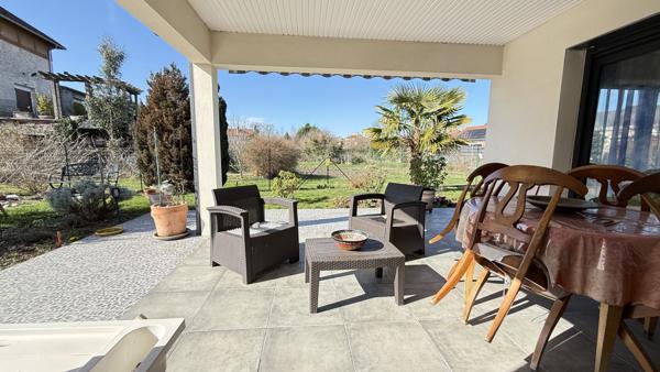 Cusset (03300) Viager occupé Monsieur 91 ans et Dame 71 ans - Maison de plain-pied récente avec jardin et garage