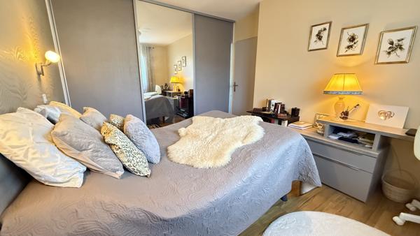 Cusset (03300) Viager occupé Monsieur 91 ans et Dame 71 ans - Maison de plain-pied récente avec jardin et garage