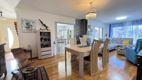 Cusset (03300) Viager occupé Monsieur 91 ans et Dame 71 ans - Maison de plain-pied récente avec jardin et garage