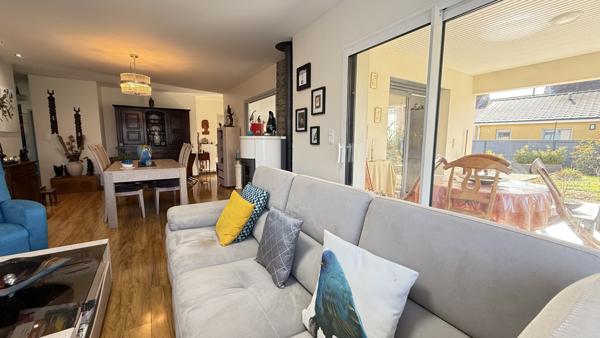 Cusset (03300) Viager occupé Monsieur 91 ans et Dame 71 ans - Maison de plain-pied récente avec jardin et garage