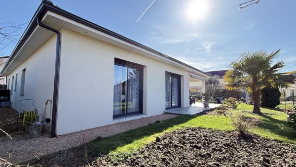 Cusset (03300) Viager occupé Monsieur 91 ans et Dame 71 ans - Maison de plain-pied récente avec jardin et garage