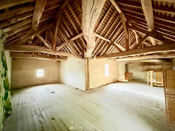 A vendre - Maison de maître - 6 pièces - 128m² - Doué en Anjou - D5918