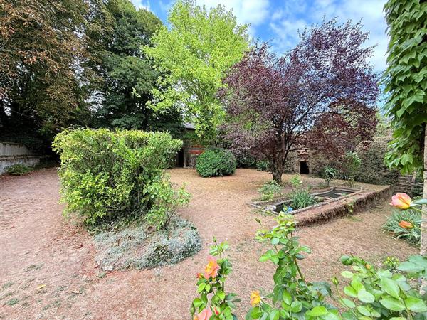 A vendre - Maison de maître - 6 pièces - 128m² - Doué en Anjou - D5918