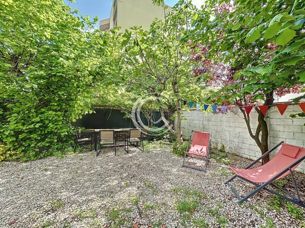 Courbevoie (92400) ANNEES 20... VOLUMES ET JARDIN