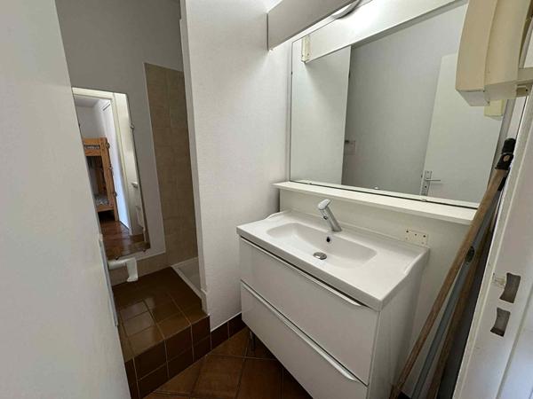 Studio cabine avec parking 26.82 m²