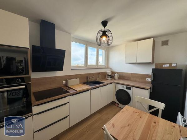 Appartement à louer 3 pièces 61.4m²