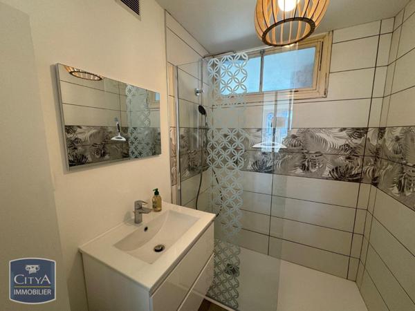 Appartement à louer 3 pièces 61.4m²