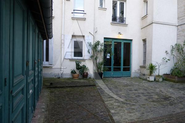 Appartement Charenton Le Pont 2 pièce(s) 52.59 m2 métro Liberté et Bois de Vincennes