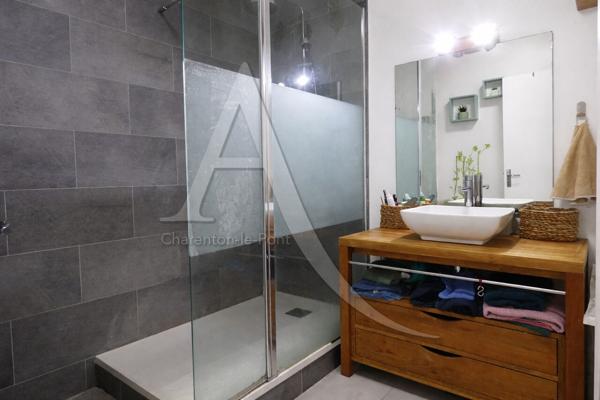 Appartement Charenton Le Pont 2 pièce(s) 52.59 m2 métro Liberté et Bois de Vincennes