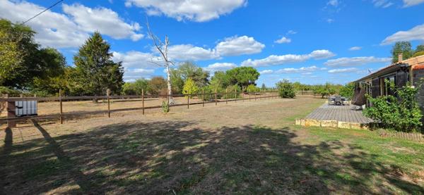 Ecrin de 11 000 m², chevaux et piscine intérieure