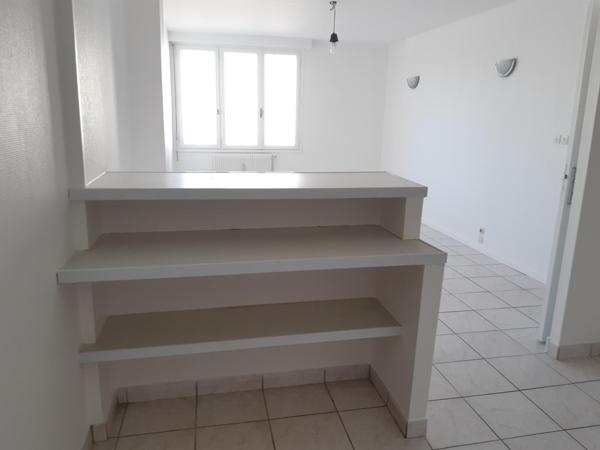 Appartement · Location Villefranche Sur Saone (69400) 2 pièces · 52m²