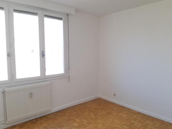 Appartement · Location Villefranche Sur Saone (69400) 2 pièces · 52m²