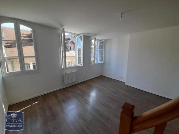 Appartement à louer 3 pièces 70.05m²