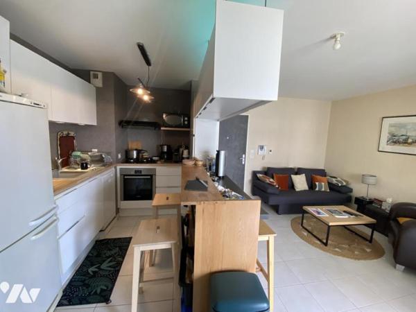 AVRILLE APPARTEMENT T2 AVEC TERRASSE ET PARKING