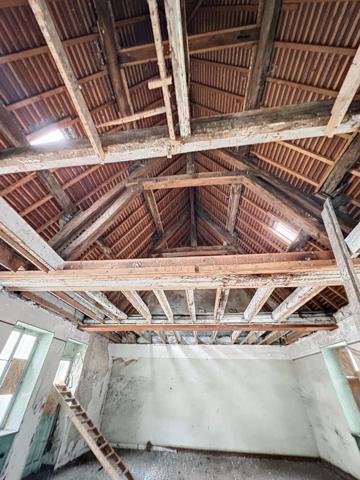 Maison de 130m² à rénover en centre ville de GRAY