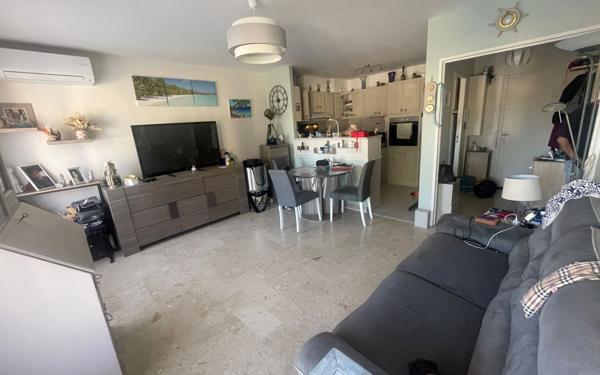 Appartement à vendre    2 pièces • 47 m2 Toulon