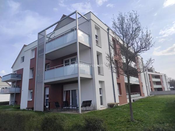Vente                                                      Appartement
                        
                     2 pièces                      49 m2                     à Colmar
