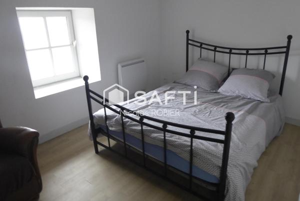 Maison de bourg avec grand jardin, garage, aux portes de Niort !