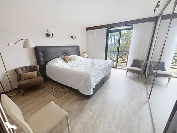 Maison 442 260 € La Coquille 7 p 280 m² DPE C