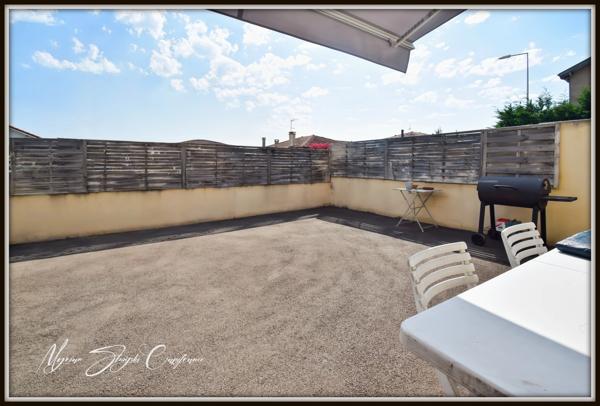 Immeuble de rapport à forte rentabilité à vendre DAX (40) de 300 m² proche du centre-ville.