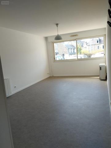 Appartement à vendre à Guingamp dans les Côtes-d'Armor (22200), ref : 00417FR   
centre ville