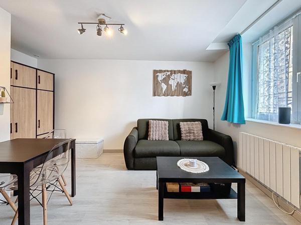 STUDIO À VENDRE JOUY AU ARCHES