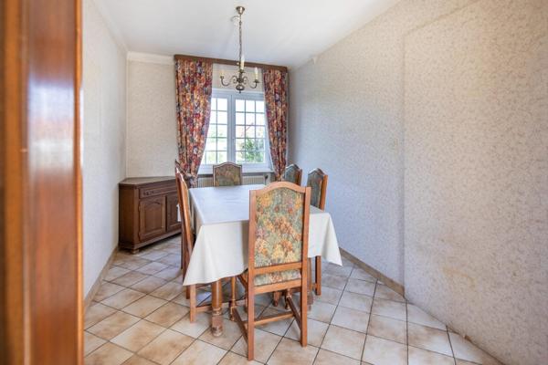 Maison de 90m² avec 3 chambres, garage, et jardin